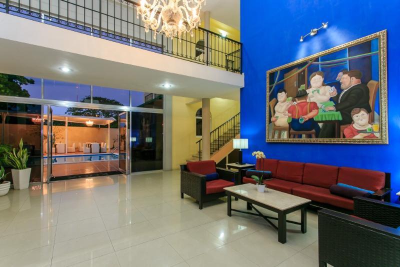 Hotel Siglo 21 Мерида Экстерьер фото